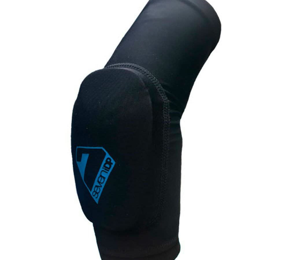 7idp-transition-knee-pads-kids-front
